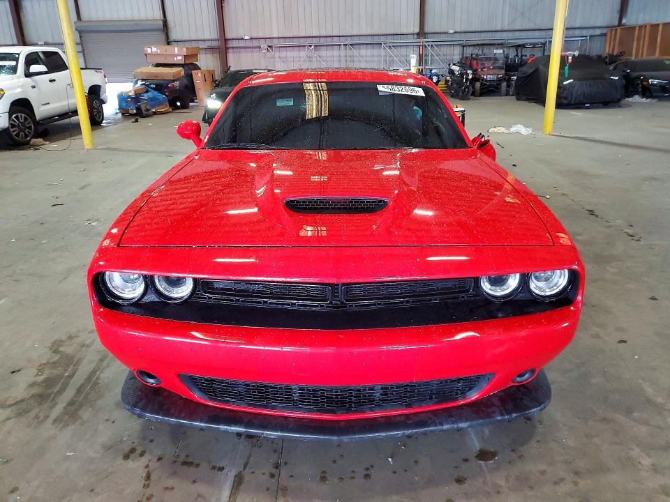 55832696 :رقم المزاد ، 2C3CDZJGXPH614615 vin ، 2023 Dodge Challenger مزاد بيع