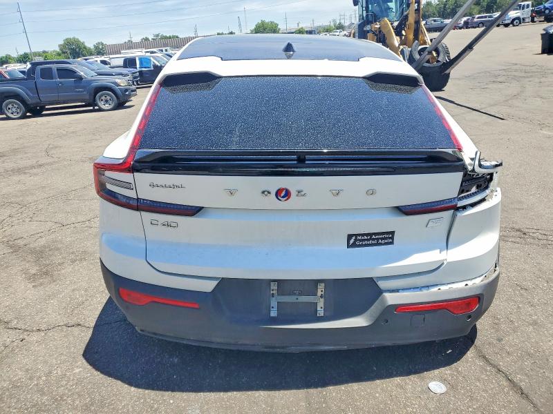 57626606 :رقم المزاد ، YV4ED3GK4P2047224 vin ، 2023 Volvo C40 مزاد بيع