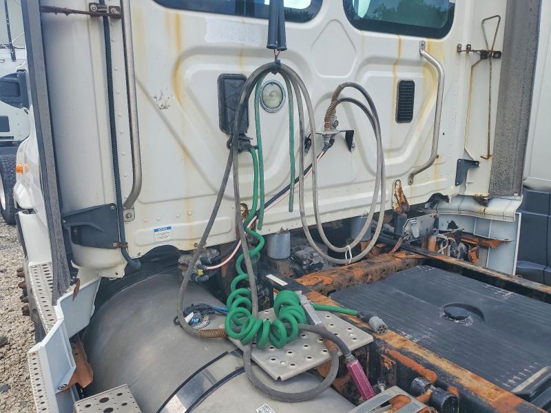 Aukcja sprzedaży 2015 Freightliner Cascadia, vin: 3AKBGADV3FSGU9427, numer aukcji: 54531906