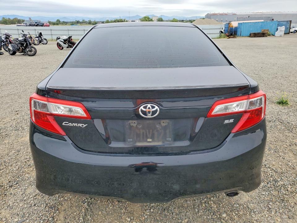 56637576 :رقم المزاد ، 4T1BF1FK3DU293327 vin ، 2013 Toyota Camry مزاد بيع
