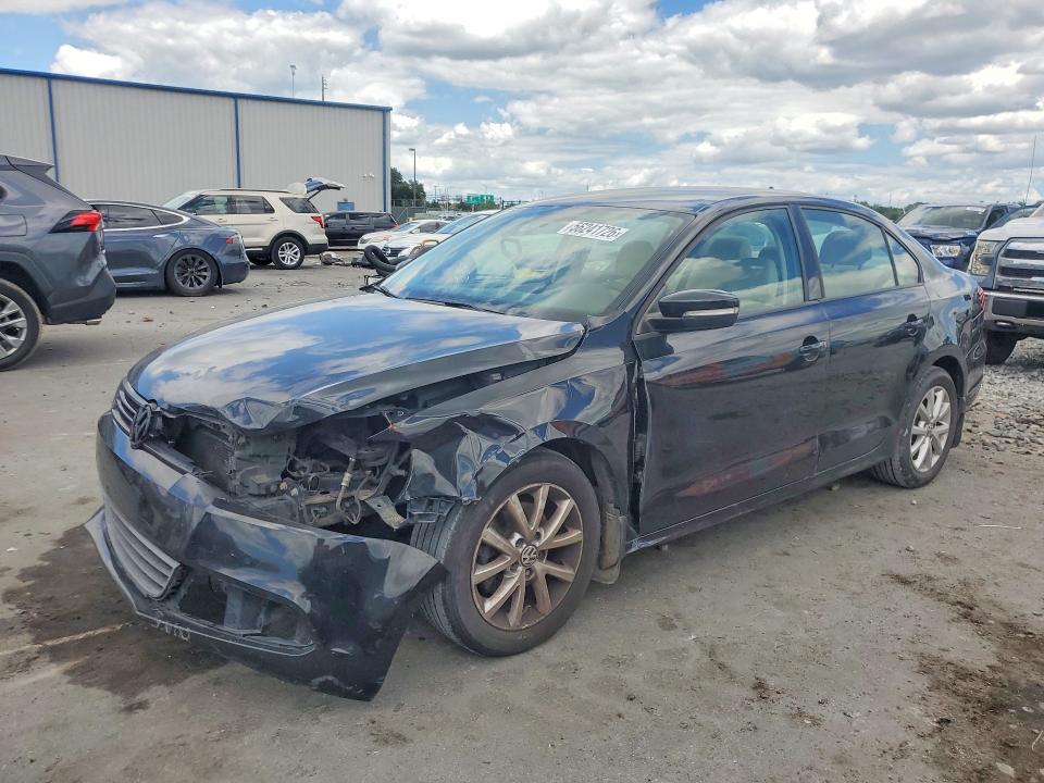 56241726 :رقم المزاد ، 3VWBP7AJ4CM110987 vin ، 2012 Volkswagen Jetta مزاد بيع
