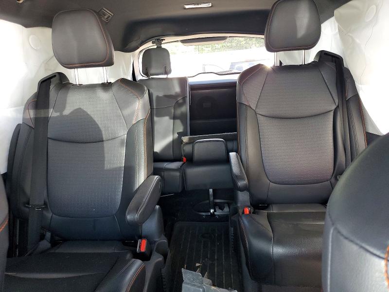2022 Toyota Sienna მანქანა იყიდება აუქციონზე, vin: 5TDDRKEC3NS117307, აუქციონის ნომერი: 58121176