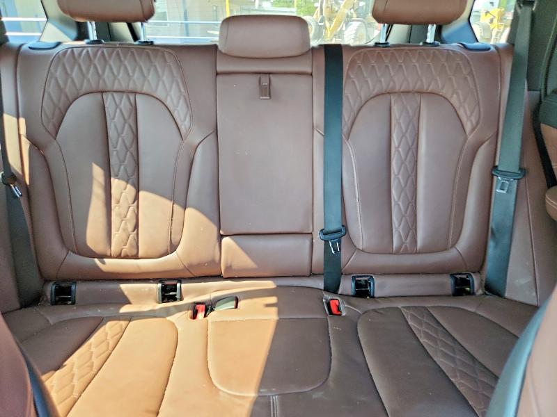 58769106 :رقم المزاد ، 5UXTA6C05M9D83994 vin ، 2021 Bmw X5 مزاد بيع
