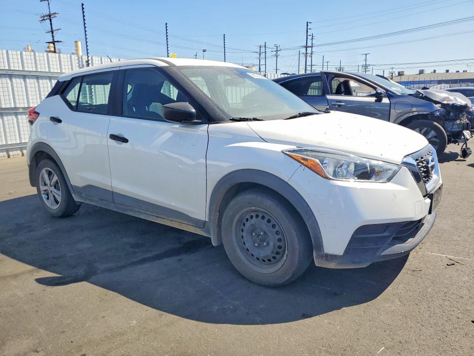2020 Nissan Kicks მანქანა იყიდება აუქციონზე, vin: 3N1CP5BV5LL581049, აუქციონის ნომერი: 58120006