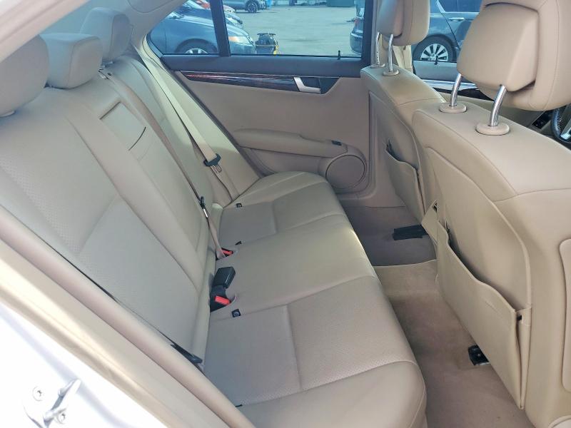 58410706 :رقم المزاد ، WDDGF4HB3EG226113 vin ، 2014 Mercedes-benz C مزاد بيع