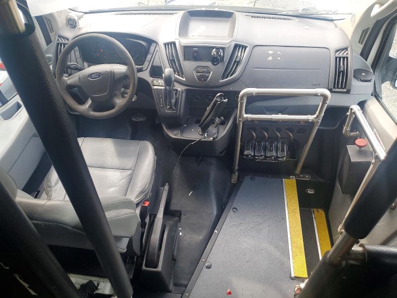 57088986 :رقم المزاد ، 1FTBW2XM2HKB43365 vin ، 2017 Ford Transit مزاد بيع