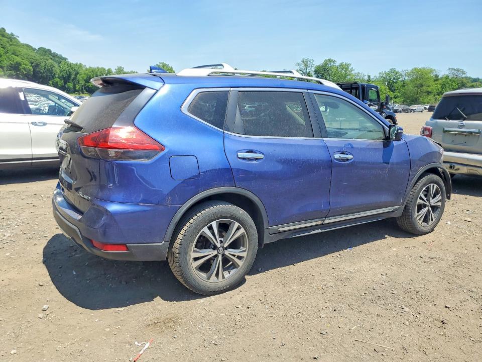 Продаж на аукціоні авто 2017 Nissan Rogue, vin: 5N1AT2MVXHC811257, номер лоту: 55512506