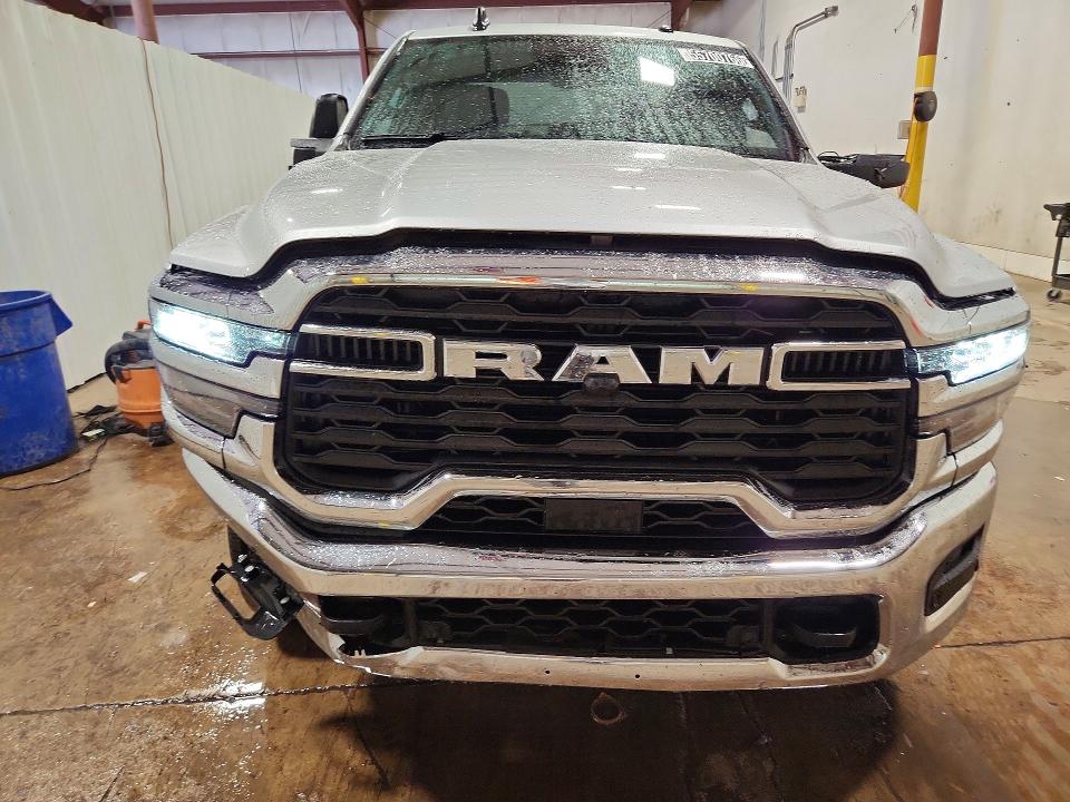55700766 :رقم المزاد ، 3C6UR5DJ2TG233649 vin ، 2026 Ram 2500 مزاد بيع