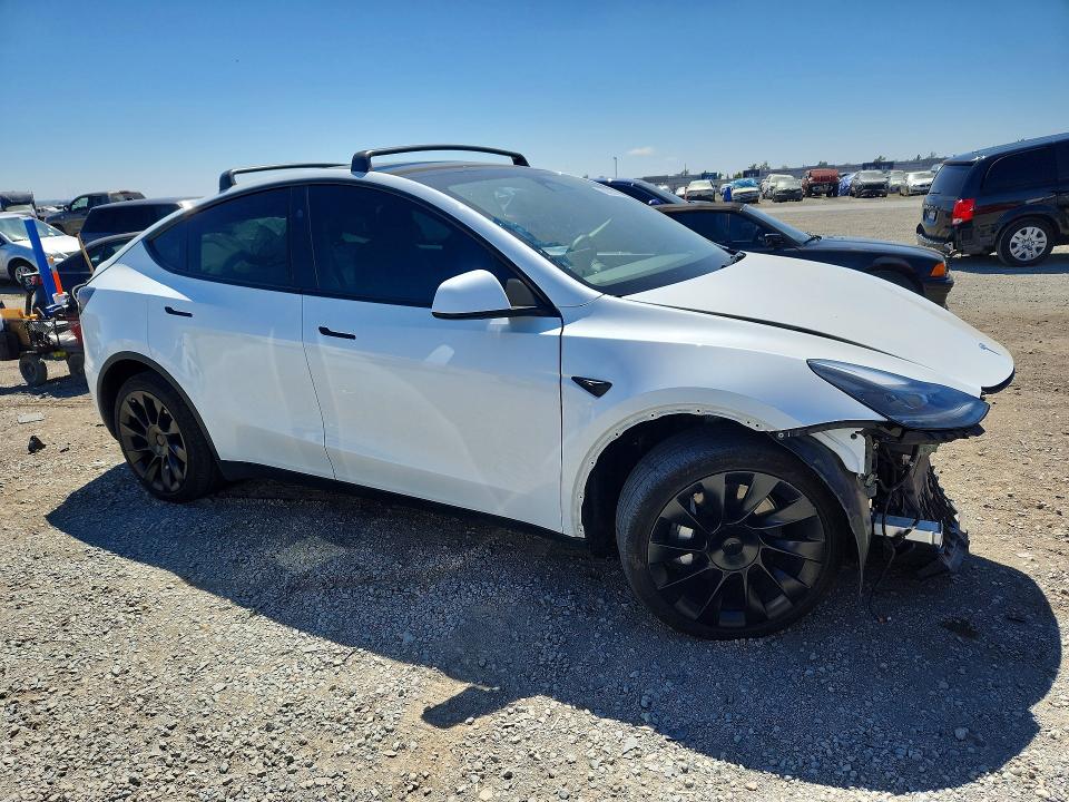 58393476 :رقم المزاد ، 7SAYGDEEXRA268319 vin ، 2024 Tesla Model Y مزاد بيع