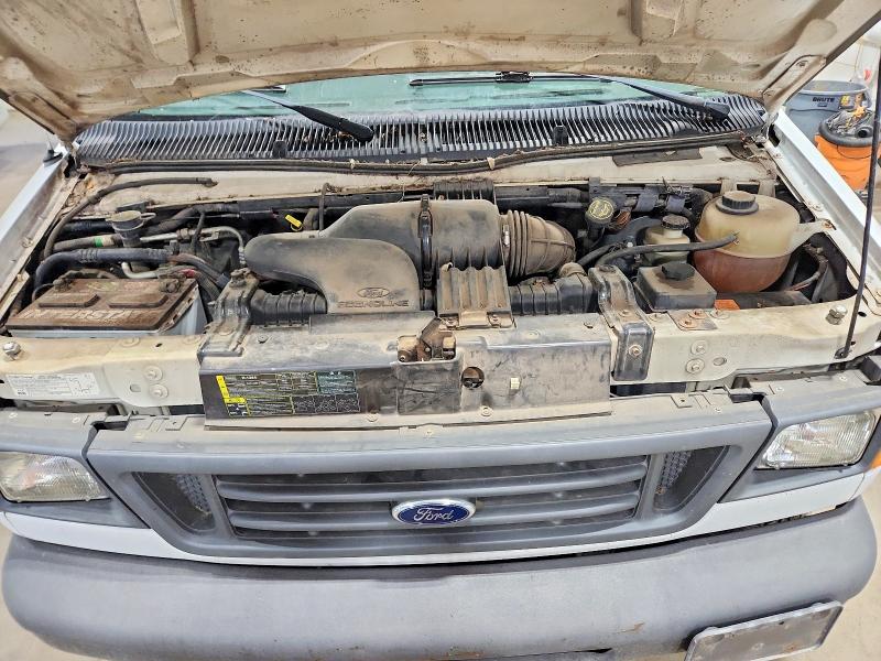 57755086 :رقم المزاد ، 1FTRE14213HA81834 vin ، 2003 Ford E150 مزاد بيع
