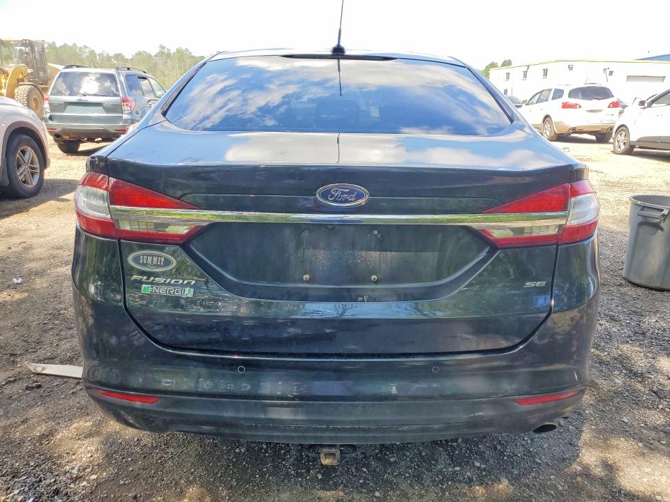 57406766 :رقم المزاد ، 3FA6P0PU2HR202287 vin ، 2017 Ford Fusion مزاد بيع