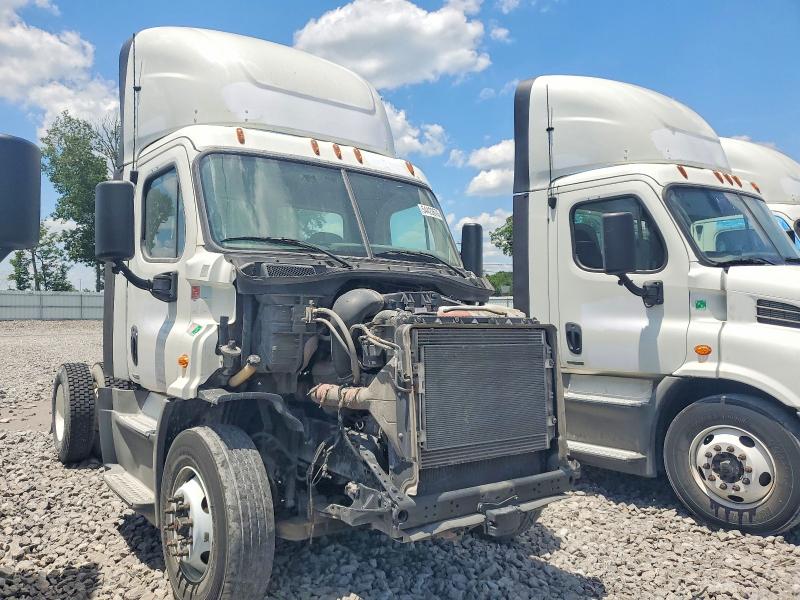 Aukcja sprzedaży 2018 Freightliner Cascadia 113, vin: 3AKBGADV7JSJN2872, numer aukcji: 54423676