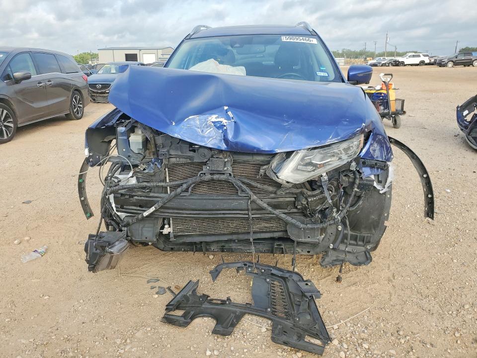 59095466 :رقم المزاد ، JN8AT2MT3HW133490 vin ، 2017 Nissan Rogue مزاد بيع