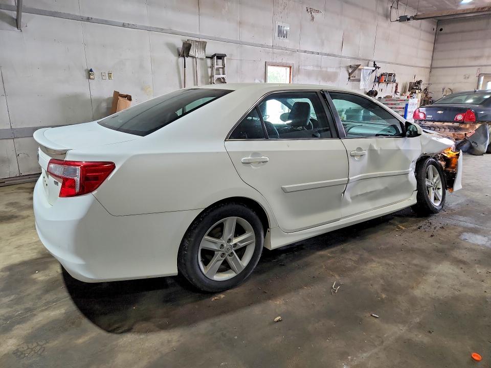 Aukcja sprzedaży 2014 Toyota Camry, vin: 4T1BF1FK4EU809776, numer aukcji: 59149136