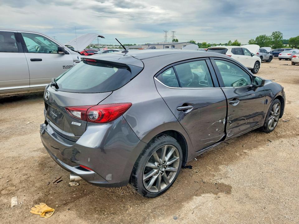 Auction sale of the 2018 Mazda 3, vin: 3MZBN1L37JM270005, lot number: 58457706