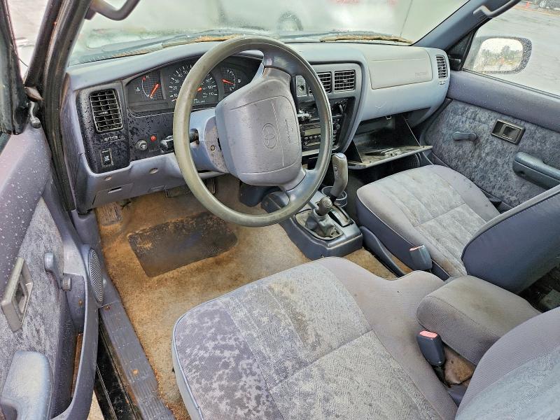 Продаж на аукціоні авто 2000 Toyota Tacoma, vin: 4TAWM72N6YZ597691, номер лоту: 57932286