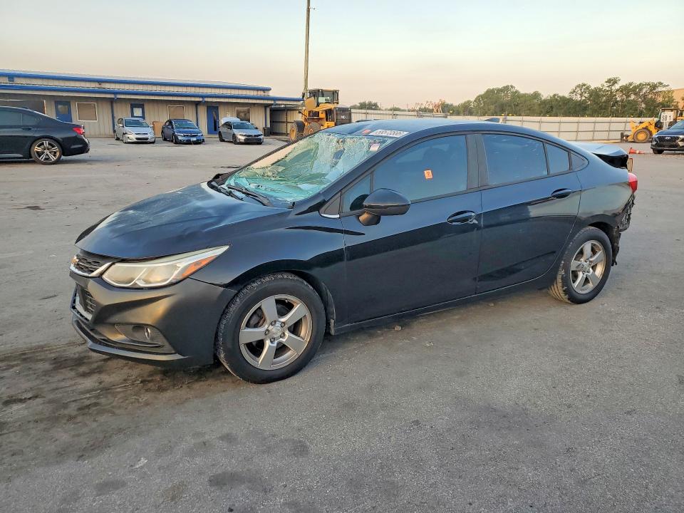 Продажа на аукционе авто 2017 Chevrolet Cruze, vin: 1G1BC5SM3H7159667, номер лота: 58573586
