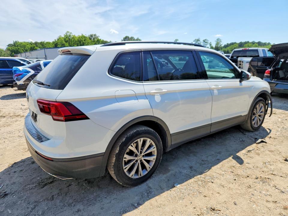 57932566 :رقم المزاد ، 3VV1B7AX0KM125553 vin ، 2019 Volkswagen Tiguan مزاد بيع