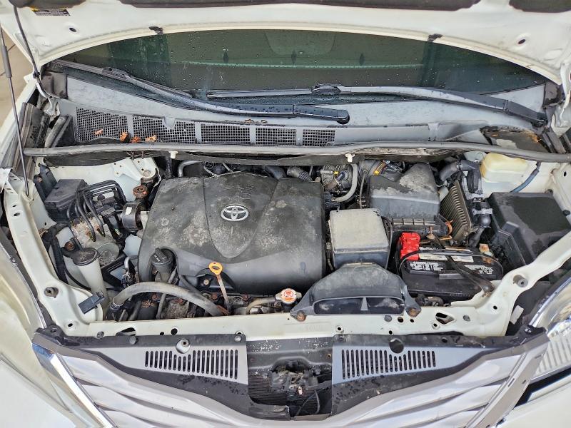 57058406 :رقم المزاد ، 5TDYZ3DC3HS874088 vin ، 2017 Toyota Sienna مزاد بيع