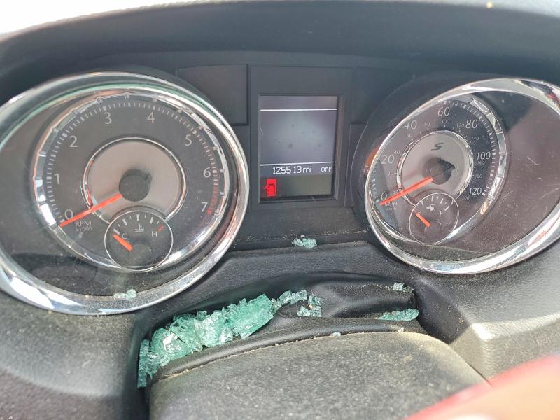 55572606 :رقم المزاد ، 2C4RC1HG0FR574330 vin ، 2015 Chrysler Town & Country مزاد بيع