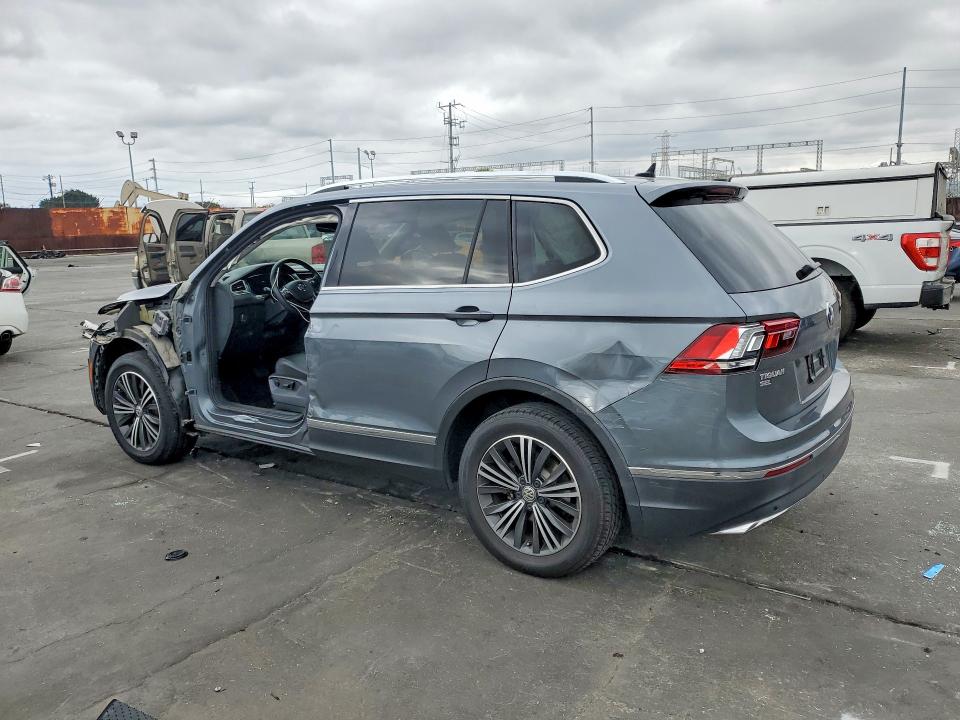 Auction sale of the 2019 Volkswagen Tiguan, vin: 3VV3B7AXXKM065063, lot number: 57935966