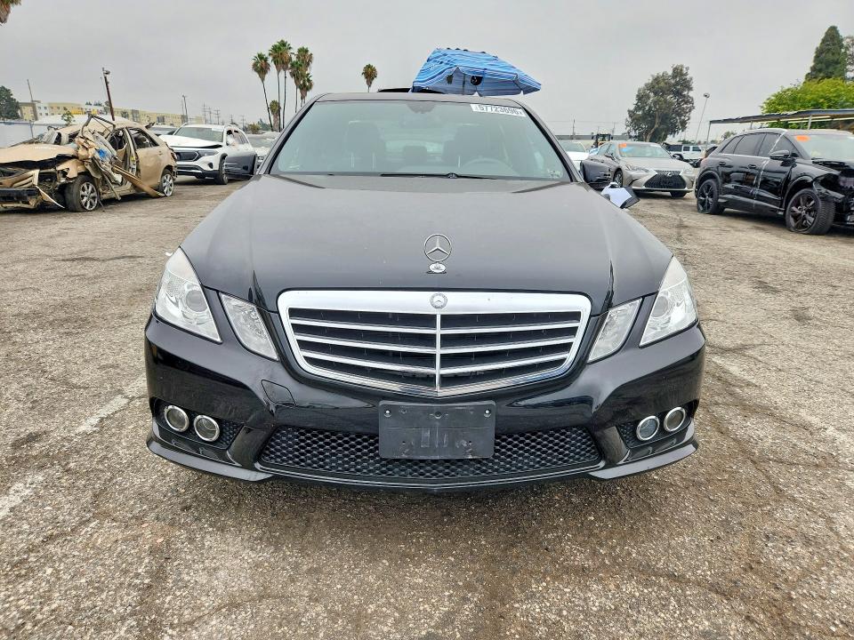 2010 Mercedes-benz E მანქანა იყიდება აუქციონზე, vin: WDDHF5GB3AA058823, აუქციონის ნომერი: 57723696