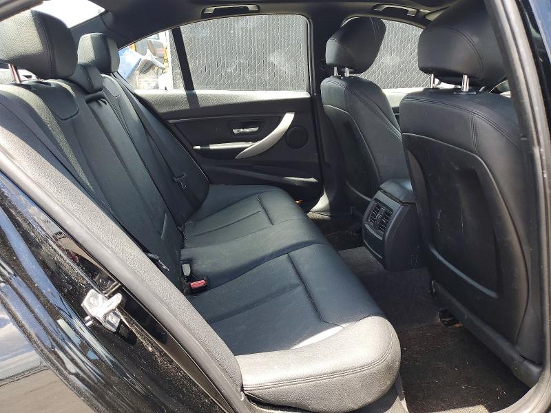 2014 Bmw 320 მანქანა იყიდება აუქციონზე, vin: WBA3C3G57ENS68073, აუქციონის ნომერი: 57399076