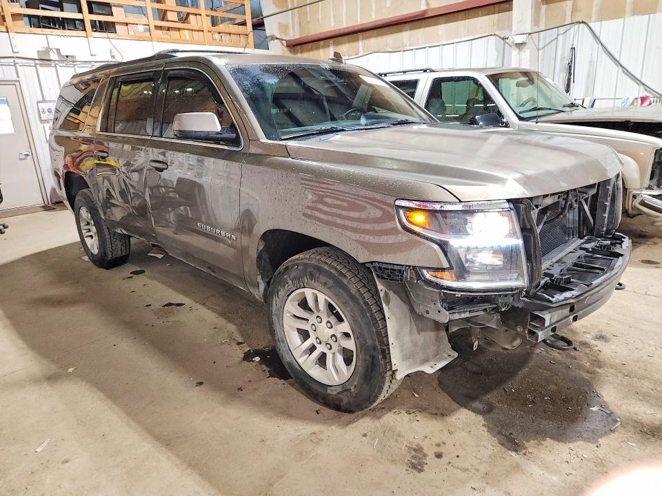 56687276 :رقم المزاد ، 1GNSKGEC5GR173556 vin ، 2016 Chevrolet Suburban مزاد بيع
