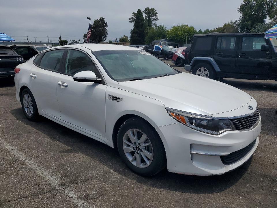 Продажа на аукционе авто 2016 Kia Optima, vin: KNAGT4L39G5103348, номер лота: 59302046