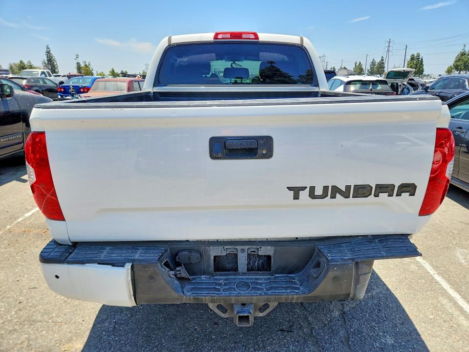 Продажа на аукционе авто 2016 Toyota Tundra, vin: 5TFEM5F11GX097718, номер лота: 55356516