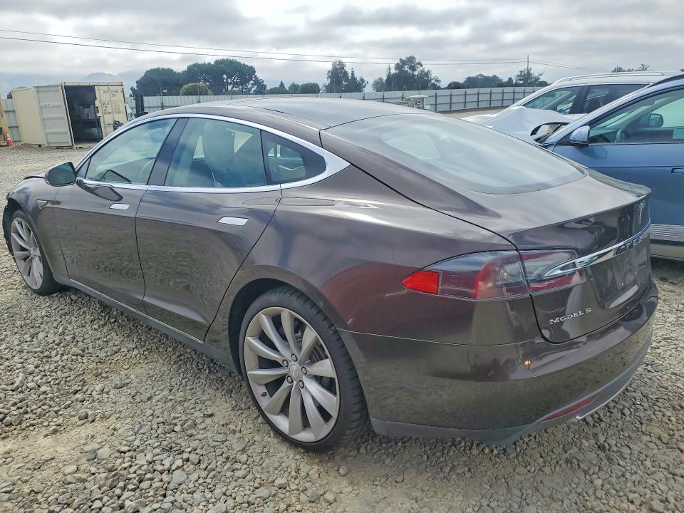 2014 Tesla Model S მანქანა იყიდება აუქციონზე, vin: 5YJSA1H13EFP50056, აუქციონის ნომერი: 54446786