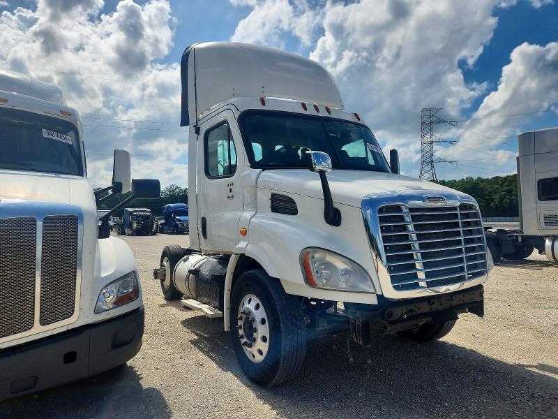 Aukcja sprzedaży 2015 Freightliner Cascadia, vin: 3AKBGBDV6FSGG8488, numer aukcji: 56309626