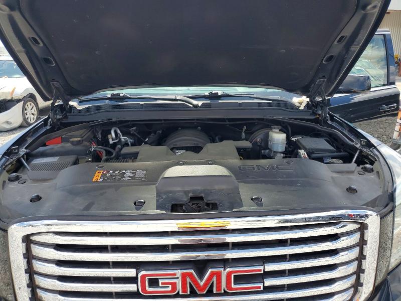 Продаж на аукціоні авто 2018 Gmc Yukon Xl, vin: 1GKS1GKC1JR391294, номер лоту: 57741086