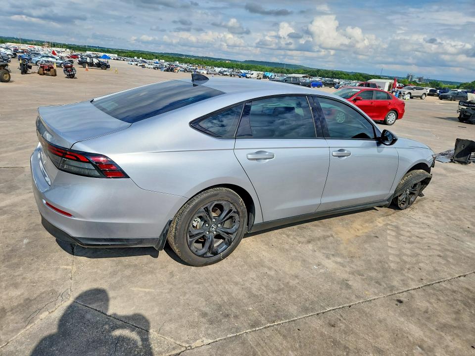 Продаж на аукціоні авто 2025 Honda Accord, vin: 1HGCY1F41SA026742, номер лоту: 57262326