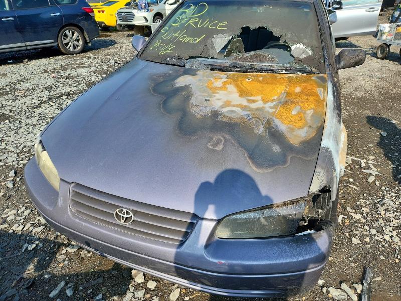 1998 Toyota Camry მანქანა იყიდება აუქციონზე, vin: 4T1BG22K6WU244294, აუქციონის ნომერი: 57049876