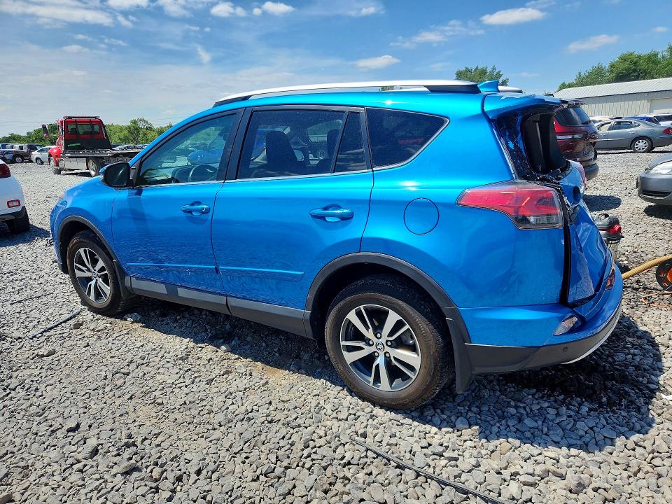2016 Toyota Rav4 მანქანა იყიდება აუქციონზე, vin: 2T3RFREV9GW472587, აუქციონის ნომერი: 56240526