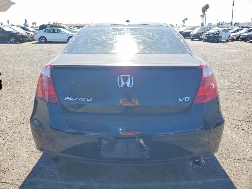 2009 Honda Accord მანქანა იყიდება აუქციონზე, vin: 1HGCS22889A009768, აუქციონის ნომერი: 57740236