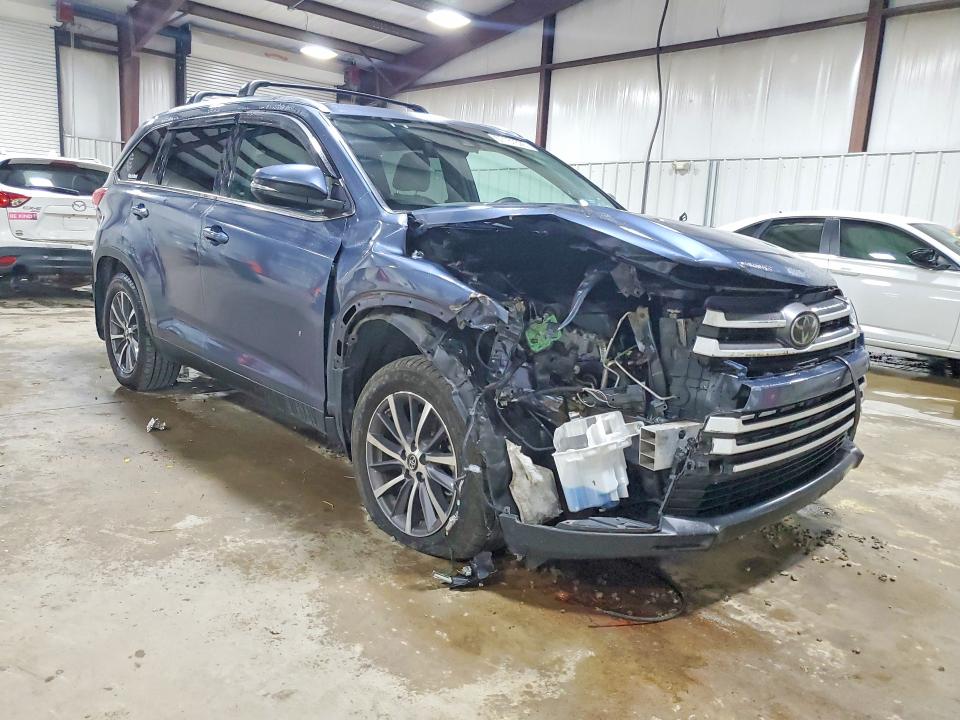 57161696 :رقم المزاد ، 5TDJZRFH6KS954683 vin ، 2019 Toyota Highlander مزاد بيع