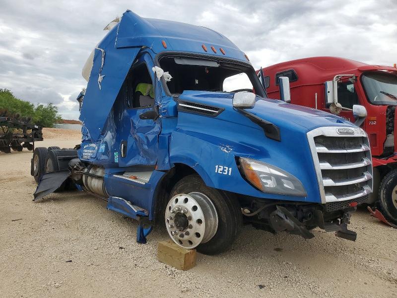 55724956 :رقم المزاد ، 3AKJHHDR3LSLR1231 vin ، 2020 Freightliner Cascadia 126 مزاد بيع
