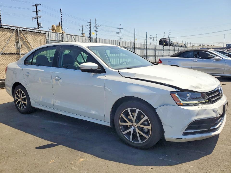 2017 Volkswagen Jetta მანქანა იყიდება აუქციონზე, vin: 3VWDB7AJ9HM266165, აუქციონის ნომერი: 56079196