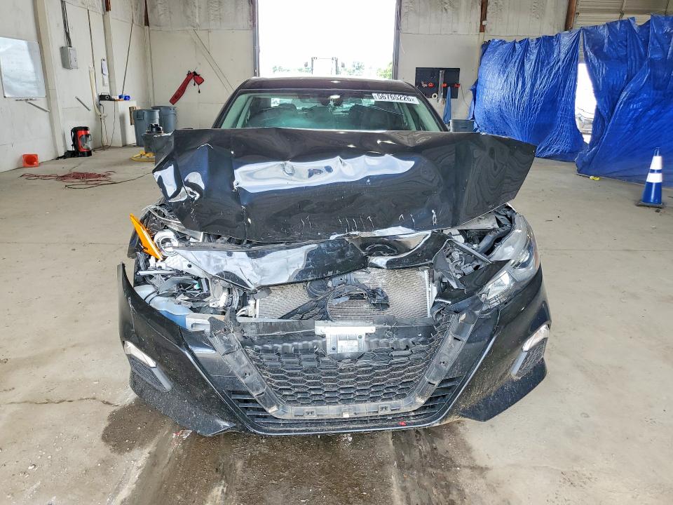 56765226 :رقم المزاد ، 1N4BL4BVXLC100485 vin ، 2020 Nissan Altima مزاد بيع