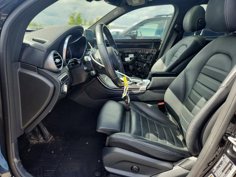 57882876 :رقم المزاد ، WDC0G4KB1HF178195 vin ، 2017 Mercedes-benz Glc مزاد بيع