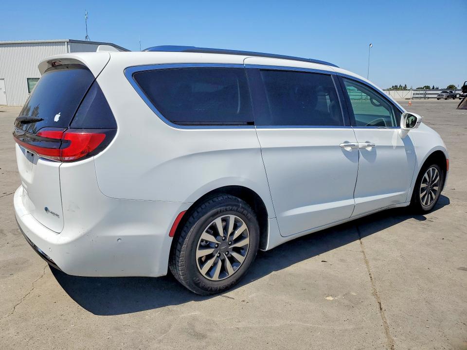 57597296 :رقم المزاد ، 2C4RC1L7XMR585873 vin ، 2021 Chrysler Pacifica مزاد بيع