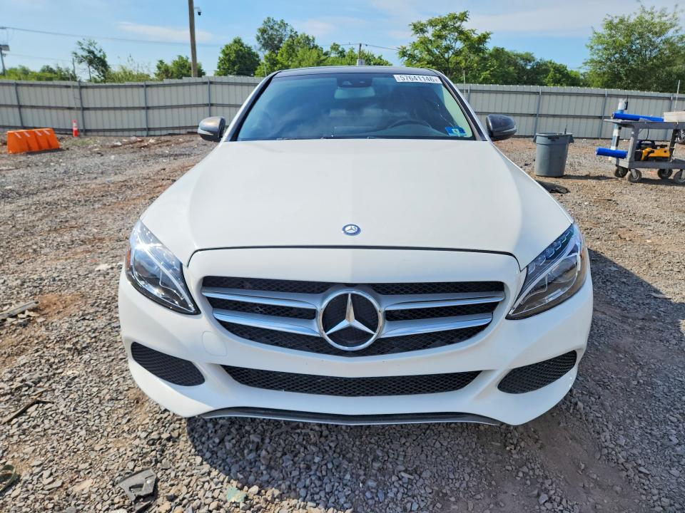 2016 Mercedes-benz C მანქანა იყიდება აუქციონზე, vin: 55SWF4KB7GU116983, აუქციონის ნომერი: 57641146
