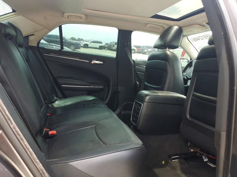 58912446 :رقم المزاد ، 2C3CCAEGXFH749395 vin ، 2015 Chrysler 300c مزاد بيع