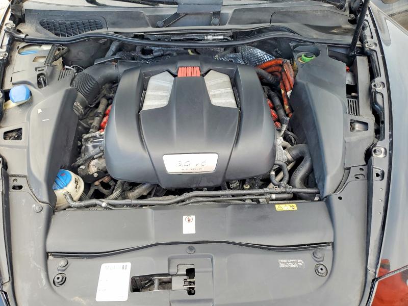 57230336 :رقم المزاد ، WP1AE2A24BLA92800 vin ، 2011 Porsche Cayenne مزاد بيع