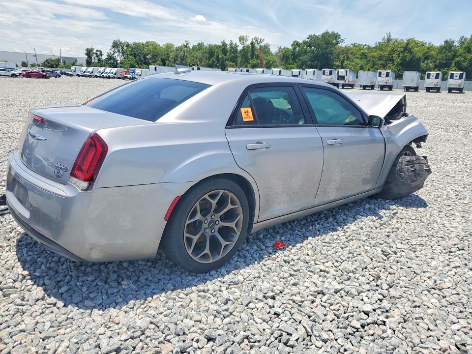 55807096 :رقم المزاد ، 2C3CCABG7FH875962 vin ، 2015 Chrysler 300 مزاد بيع