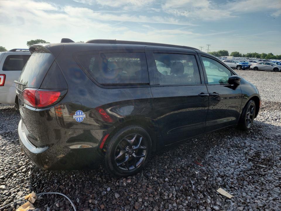 Продажа на аукционе авто 2019 Chrysler Pacifica, vin: 2C4RC1EG1KR667470, номер лота: 59013126
