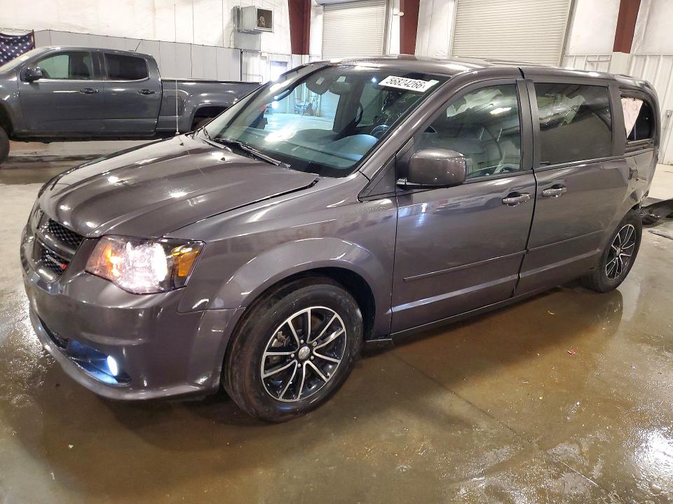 56824266 :رقم المزاد ، 2C4RDGEG5HR667352 vin ، 2017 Dodge Grand Caravan مزاد بيع