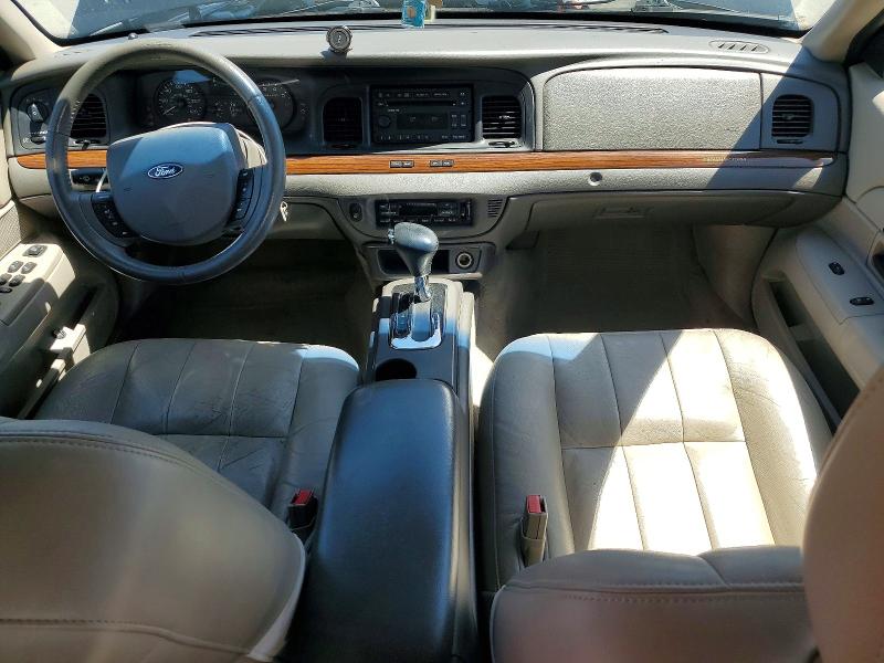 2007 Ford Crown Victoria მანქანა იყიდება აუქციონზე, vin: 2FAHP74VX7X153869, აუქციონის ნომერი: 57357066